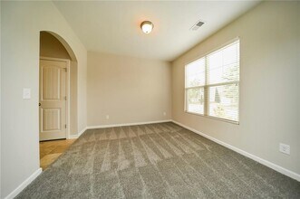 3764 Shenfield Dr in Union City, GA - Building Photo - Building Photo