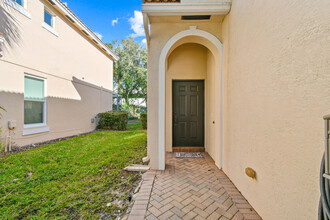 4504 Thornwood Cir in West Palm Beach, FL - Building Photo - Building Photo