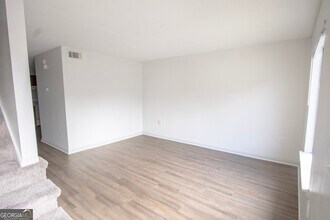 251 Knight Dr in Statesboro, GA - Building Photo - Building Photo