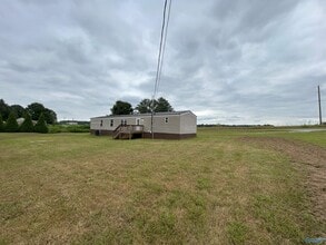 15025 Hobbs Rd in Athens, AL - Building Photo - Building Photo