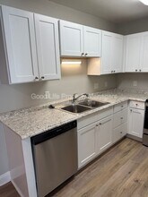 8444 Chisholm Rd in Pensacola, FL - Building Photo - Building Photo