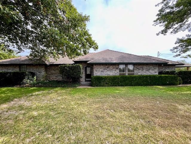 203 FM 1187 in Aledo, TX - Building Photo