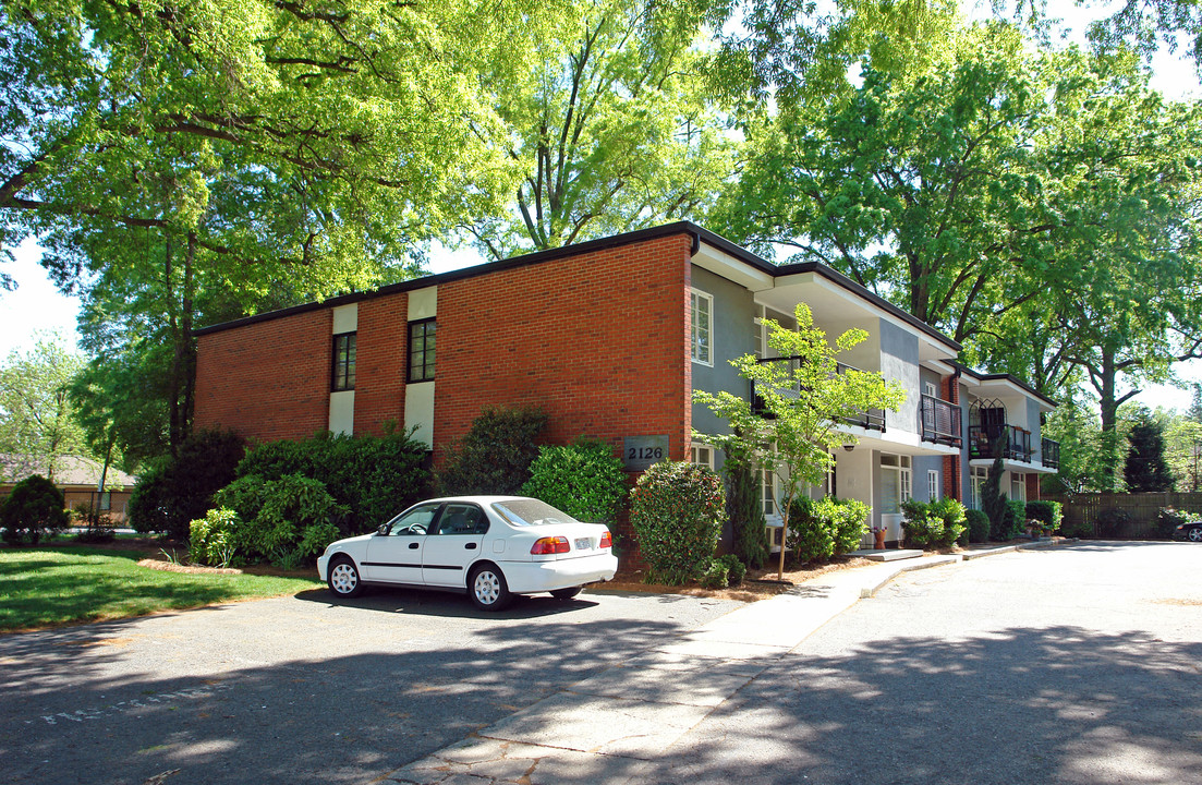 KIRKLAND in Charlotte, NC - Building Photo