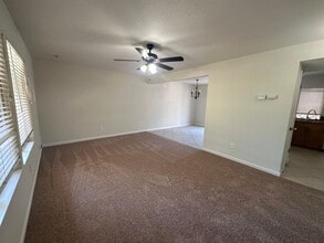 8609 La Riviera Dr in Sacramento, CA - Building Photo - Building Photo