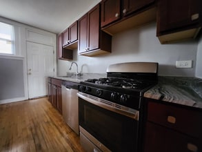 2909 W 56th St in Chicago, IL - Building Photo - Building Photo