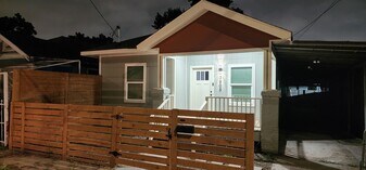 3905 Fox St in Houston, TX - Building Photo