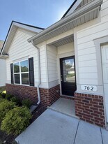 702 Samuel Dr in Columbia, TN - Building Photo