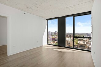 230 W Polk St in Chicago, IL - Foto de edificio - Building Photo