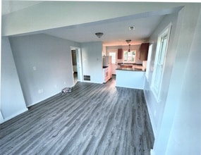W220 Lake St in Genoa City, WI - Building Photo - Building Photo