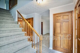 204 Overcreek Rd in Greenville, SC - Building Photo - Building Photo