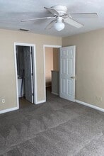 2780 Tess Cir in Tallahassee, FL - Foto de edificio - Building Photo