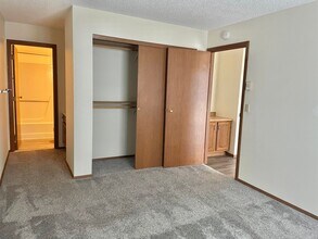 3209A 15th Ave S in Fargo, ND - Building Photo - Building Photo