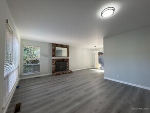 282 Wheeler Ave in Redwood City, CA - Building Photo - Building Photo