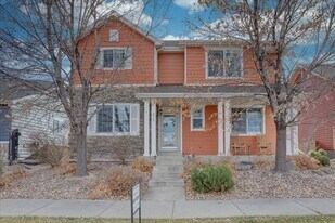 515 Deerwood Dr in Longmont, CO - Building Photo
