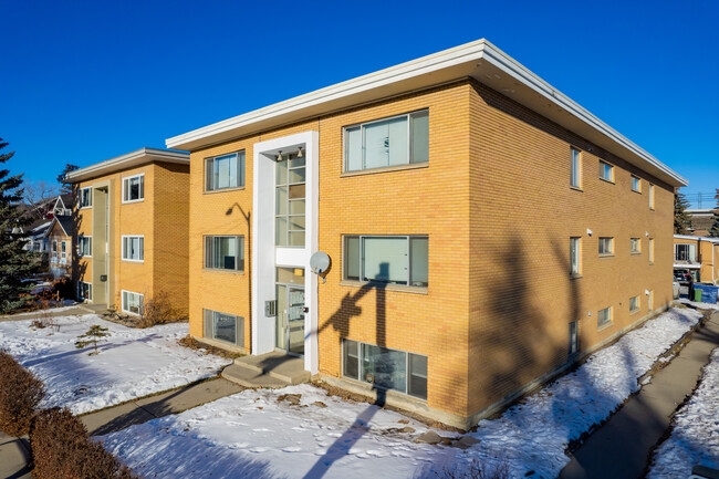 1904 12th Ave SW in Calgary, AB - Building Photo - Building Photo