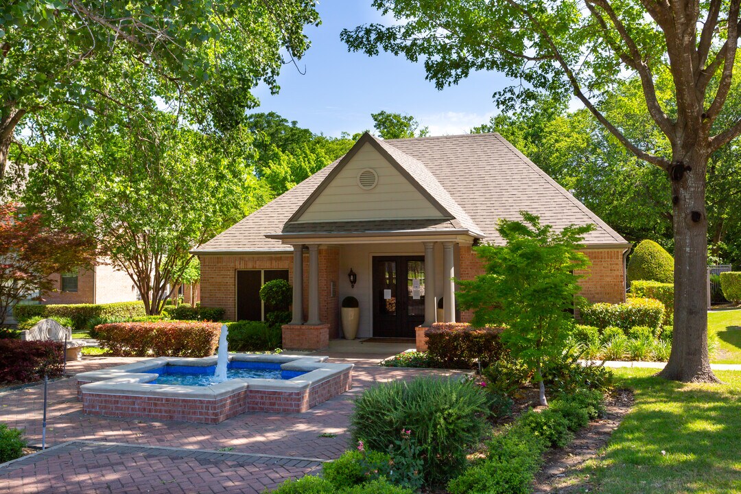 Chappell Creek Village in Temple, TX - Foto de edificio