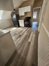 95 Oakland Ave in Providence, RI - Building Photo - Building Photo