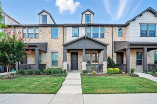 6441 Iron Horse Blvd in North Richland Hills, TX - Building Photo