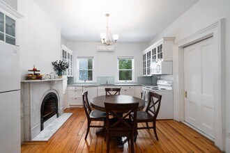 18 Elizabeth St in Jersey City, NJ - Building Photo - Building Photo