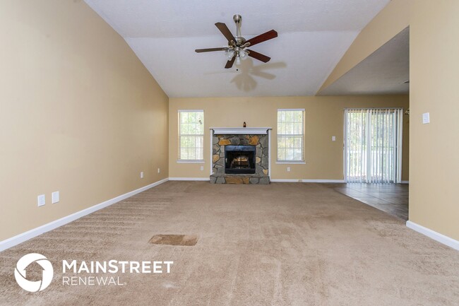 6805 Silver Maple Dr in Rex, GA - Building Photo - Building Photo
