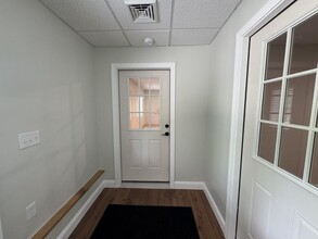 663 Titus Hill Rd in Colebrook, NH - Building Photo - Building Photo