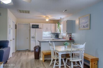 2273 New River Inlet Rd in North Topsail Beach, NC - Building Photo - Building Photo