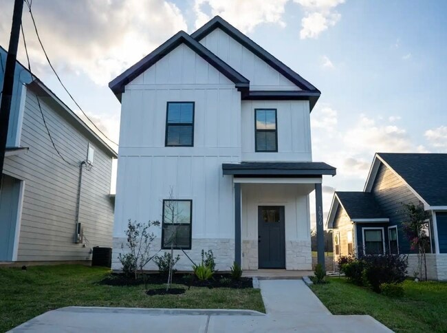 property at 16770 Meadowcroft St