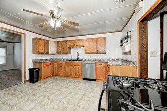 3734 Forest Terrace in Anderson, IN - Building Photo - Building Photo