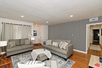 2224 W Imperial Hwy in Hawthorne, CA - Building Photo - Building Photo