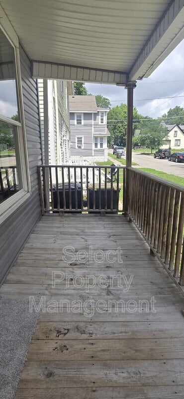 2152 Fox Ave in Fort Wayne, IN - Building Photo - Building Photo