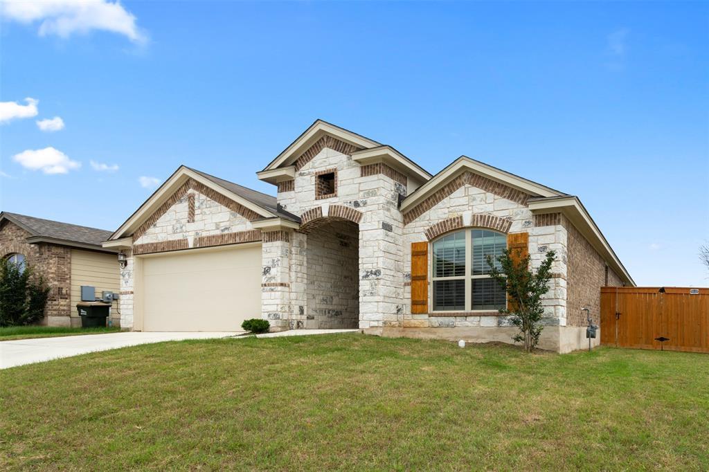 108 Sage Meadows Dr in San Marcos, TX - Building Photo