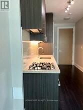 39-539 Queens Quay E in Toronto, ON - Building Photo - Building Photo
