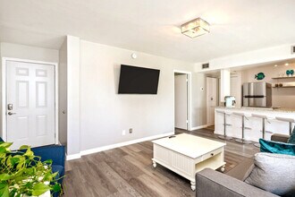 4000 Gulf Terrace Dr in Destin, FL - Building Photo - Building Photo