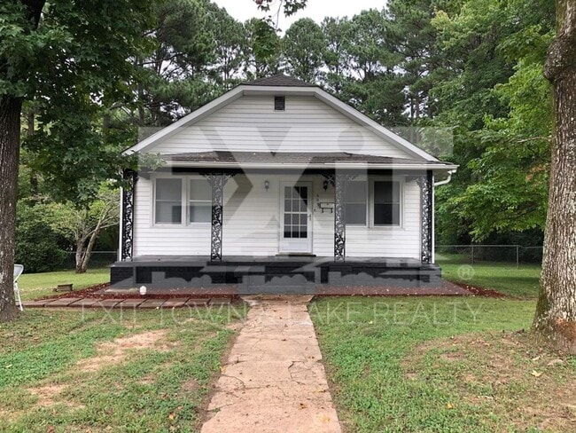 property at 609 Windsor St