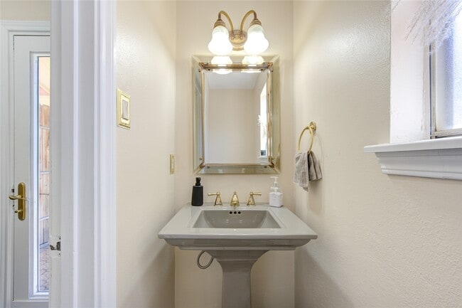 property at 907 Dominion Dr