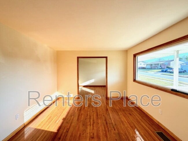 4920 S Maybelle Ave in Tulsa, OK - Building Photo - Building Photo