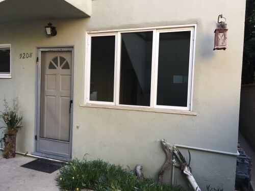 920 1/2 Hilldale Ave in West Hollywood, CA - Building Photo - Building Photo