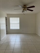 5374 Lacy Jane Way in Jacksonville, FL - Building Photo - Building Photo