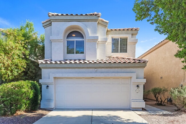 property at 3424 E Rockwood Dr