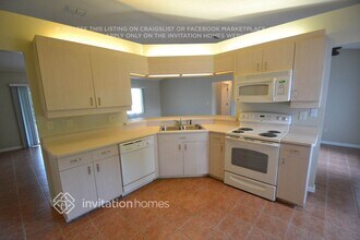 415 Sandpiper Ct in Edgewater, FL - Building Photo - Building Photo