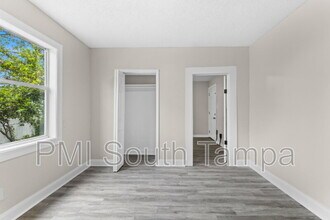 2135 W St Louis St in Tampa, FL - Building Photo - Building Photo