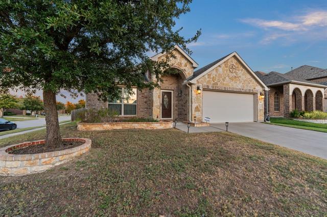 201 Whitman Dr in McKinney, TX - Building Photo - Building Photo