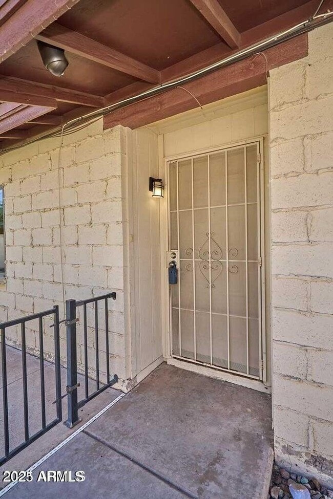 2701 W Temple St in Chandler, AZ - Building Photo - Building Photo