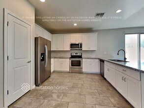 16437 S 10th St in Phoenix, AZ - Building Photo - Building Photo