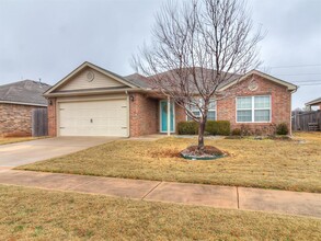 2536 Canyon Creek Dr in Oklahoma City, OK - Building Photo - Building Photo