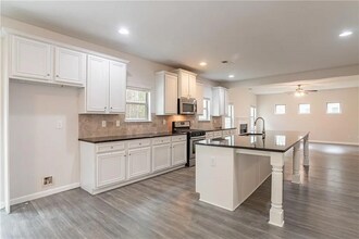 3443 Woodshade Dr in Loganville, GA - Building Photo - Building Photo