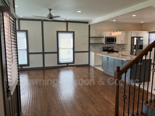 1107 Holly St in Nashville, TN - Building Photo - Building Photo