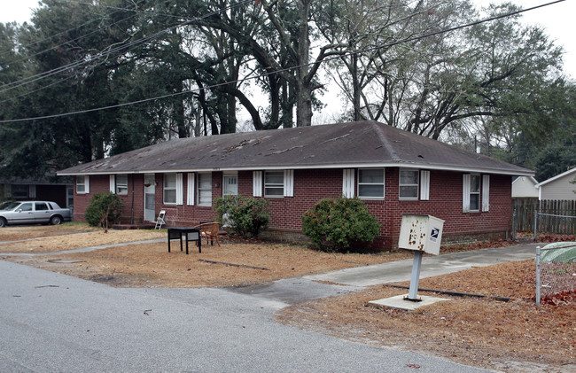 5601-5651 Parana St in Charleston, SC - Foto de edificio - Building Photo