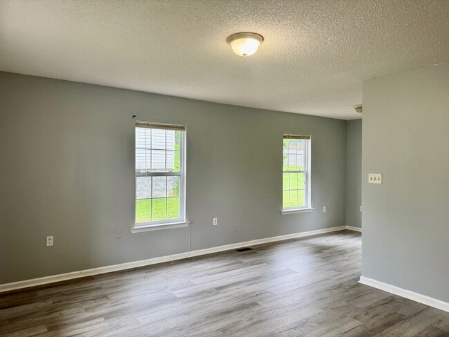 3104 Sonya Dr NW in Huntsville, AL - Building Photo - Building Photo