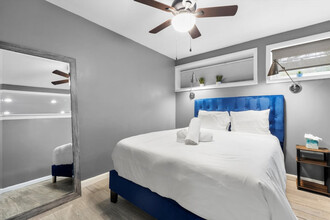 4555 MacArthur Blvd NW in Washington, DC - Building Photo - Building Photo